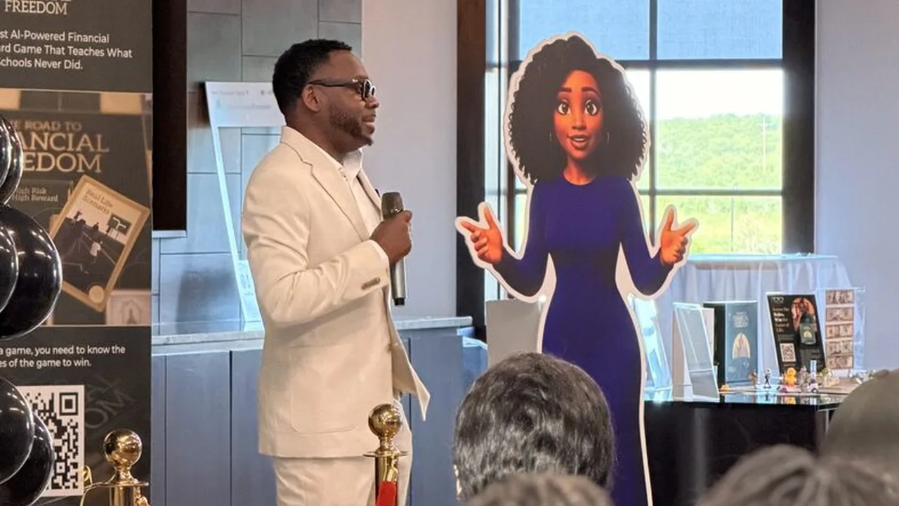 Bostic Poindexter presenting The Road to Financial Freedom to an audience at a community event